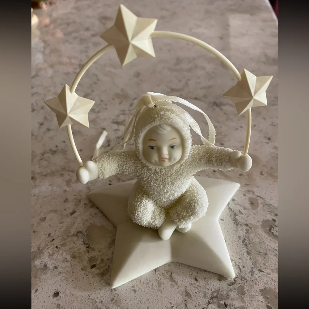 DEPT. 56~OFFERING~2 VINTAGE~SNOW BABIES ORNAMENTS~HAS RIBBON & READY TO HANG~G14